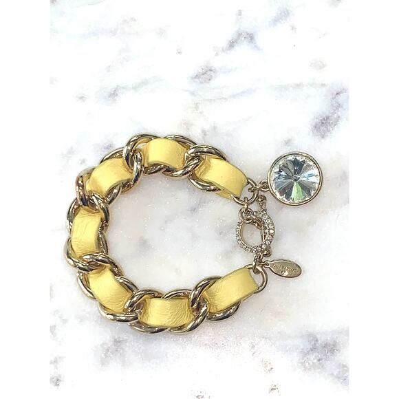 Ann Taylor Yellow Leather Gold Tone Chain 8” Bracelet Crystal Charm EUC - Picture 5 of 6